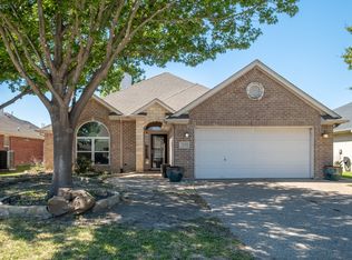 7021 Cattle Dr, Fort Worth, TX 76179
