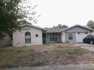 317 Vivian Dr, Converse, TX 78109