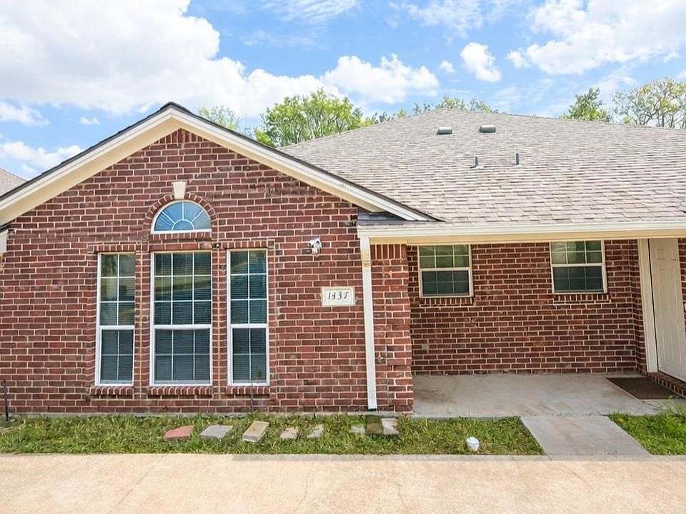1st image of 1437 Western Oaks Ct