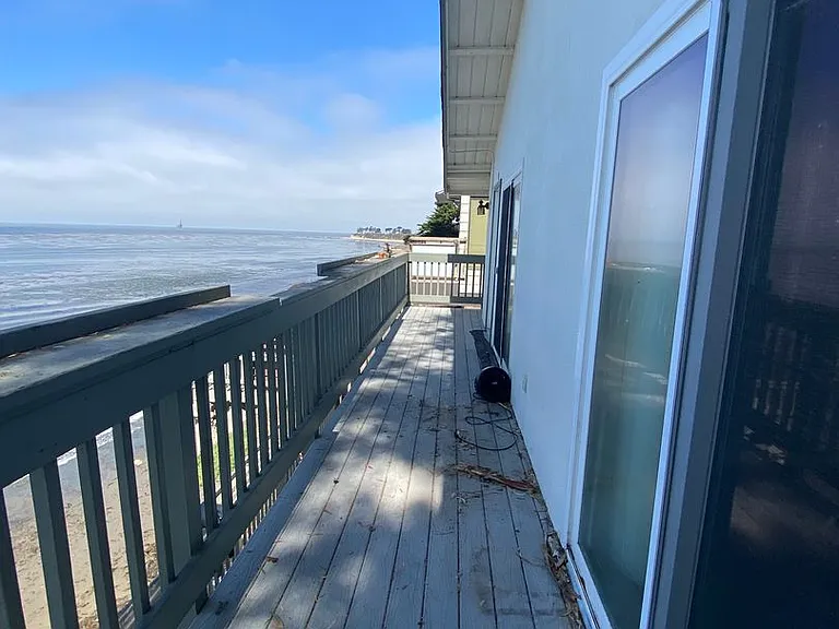 6777 Del Playa Dr — Photo 3