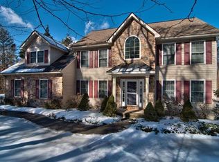 165 La Montage Dr, Palmerton, PA 18071