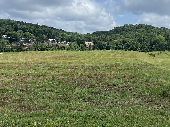 4th image of 547 River Front Dr Lot 77-A/B