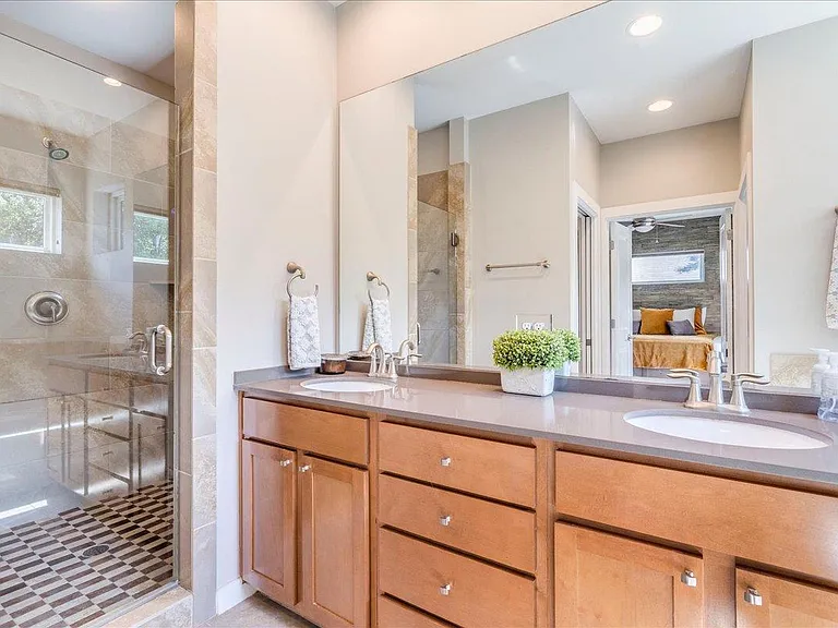 3505 Villa Ct #11 — Photo 19
