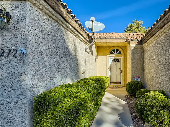 3rd image of 7272 Vista Bonita Dr #1