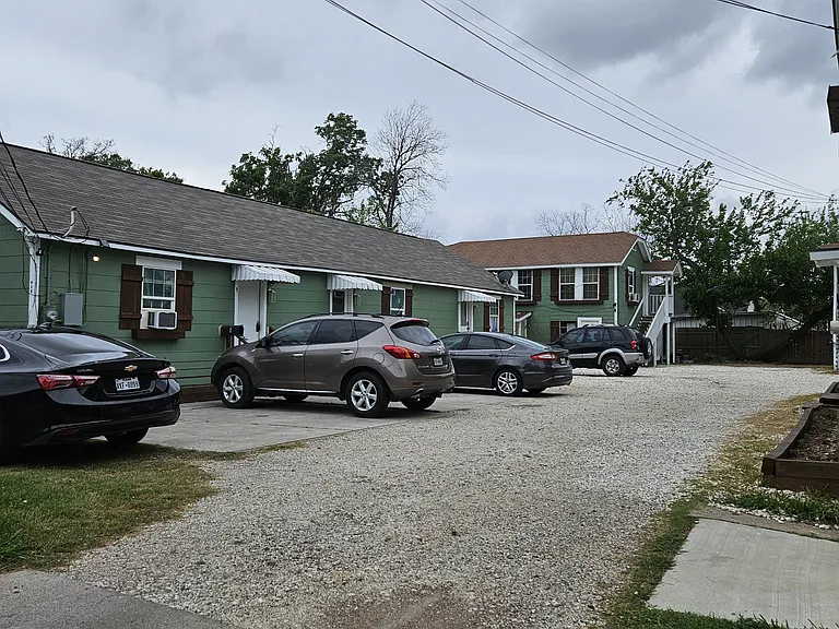 410 Randall St #9 — Photo 20