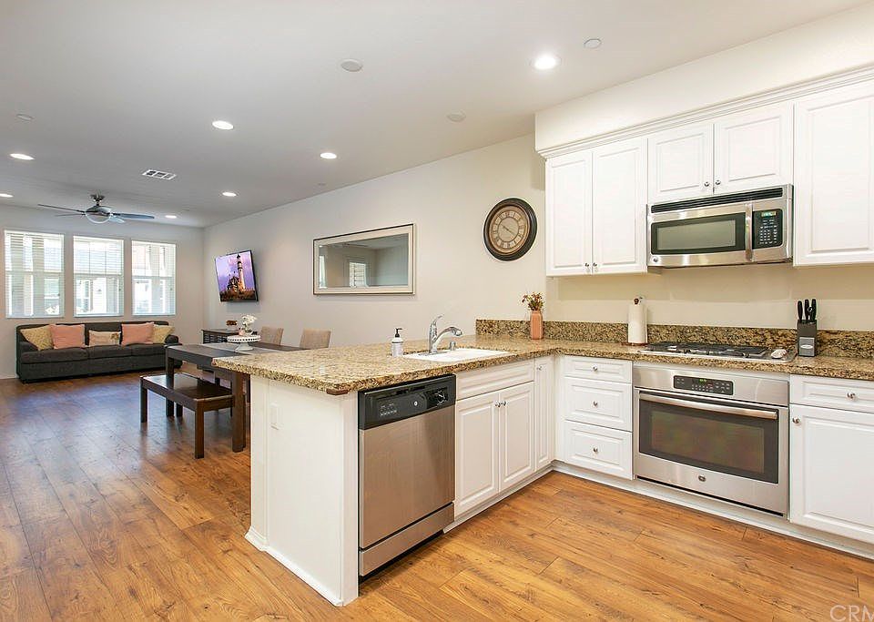 1st image of 17046 Liberty Way