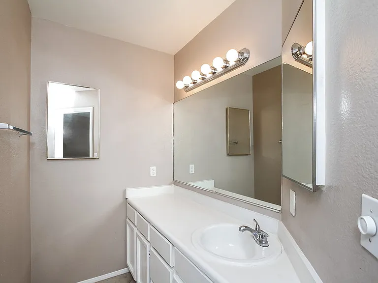 1605 Fig Palm Ct — Photo 14