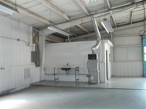 4th image of 2300 W 30th Ave