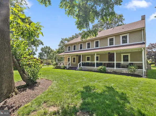 1338 Lynn Dr, Pottstown, PA 19464