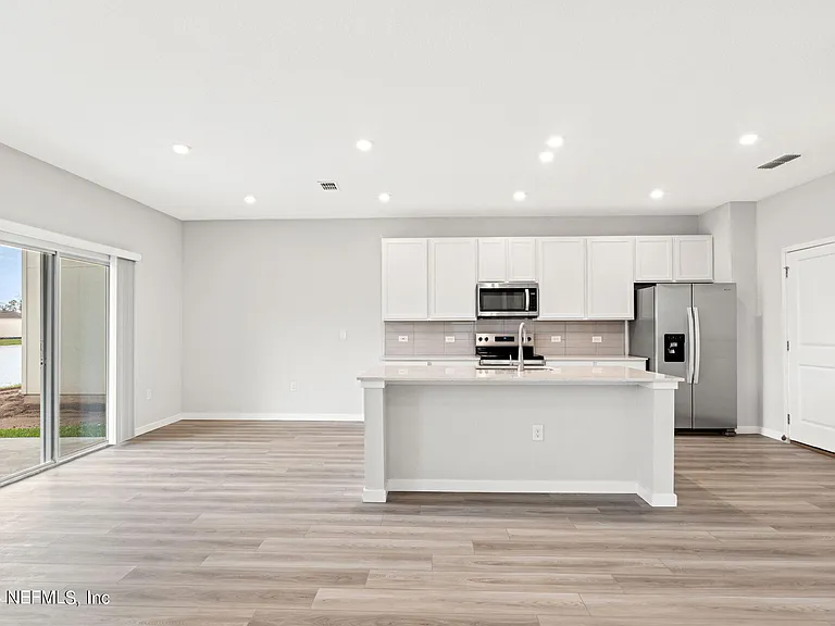 14710 Cashew Ave — Photo 5