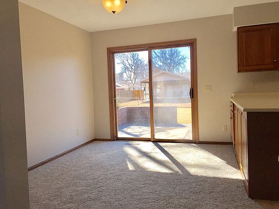 4th image of 1314 Raell Dr