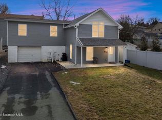 3709 Laurel Ave, Moosic, PA 18507