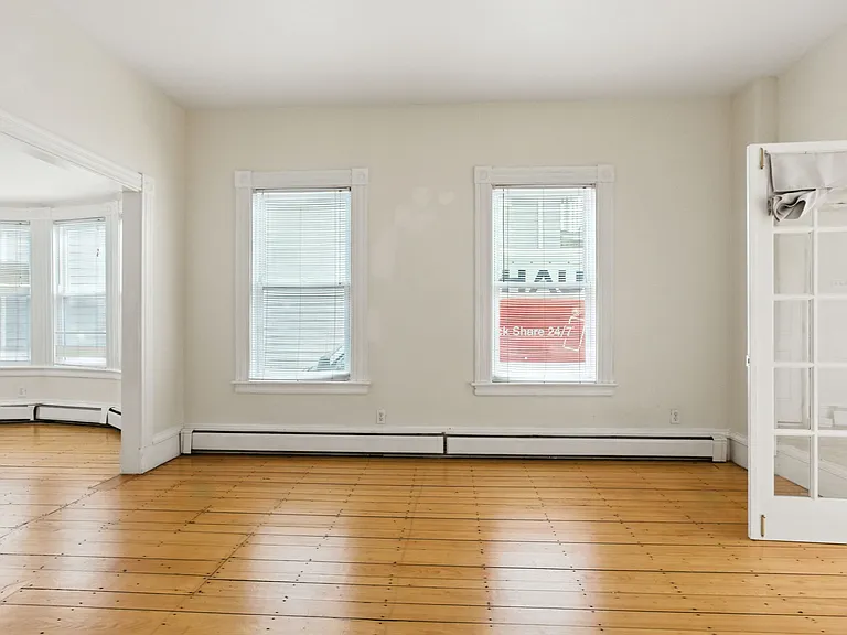 457 Broadway #1 — Photo 4
