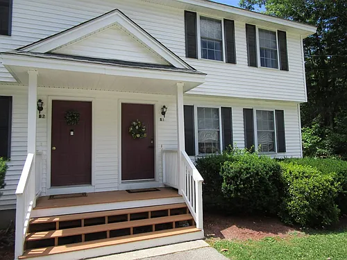 9 Old Nashua Rd #B1 Photo 1