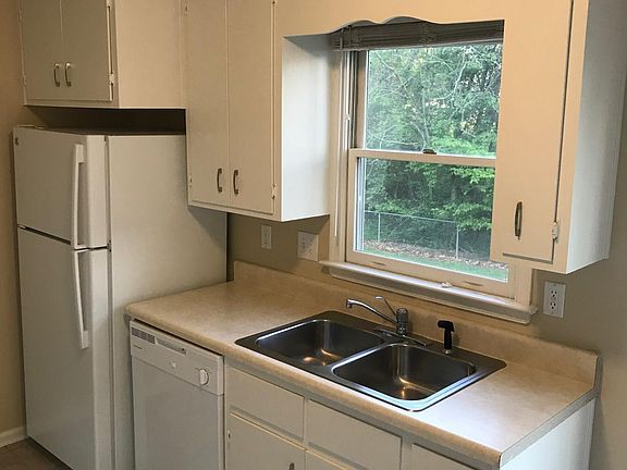 5th image of 5514 Woodland Ln