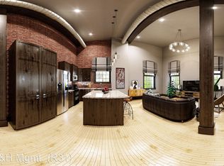 31 3rd St NE #201, Faribault, MN 55021