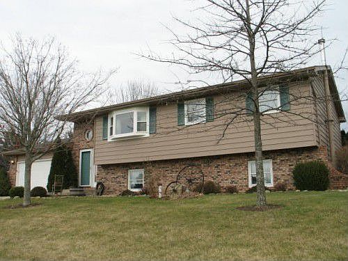 1st image of 433 Northfield Ln