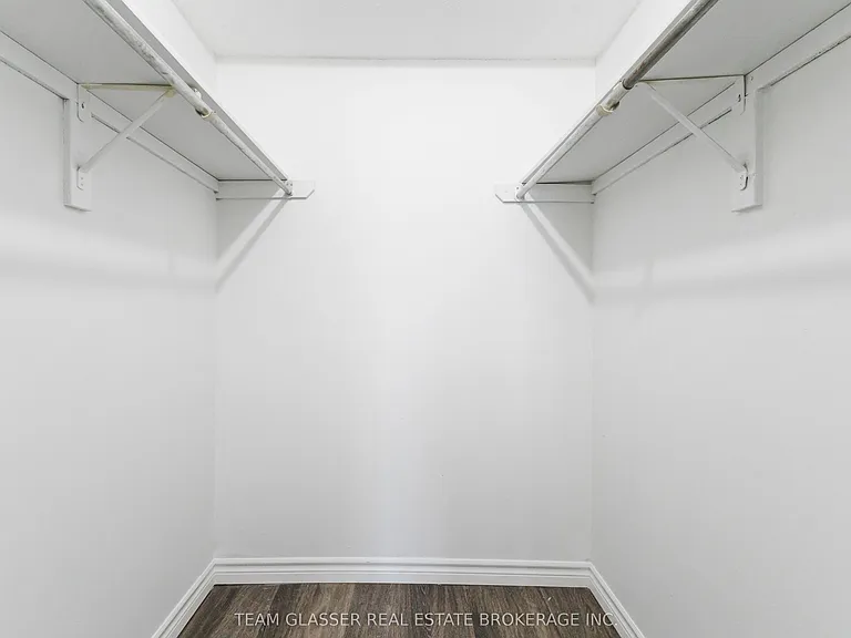 340 Colborne St #2106 — Photo 27
