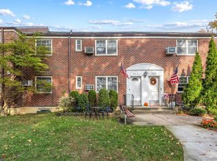 252-23 63 Avenue #1081, Little Neck, NY 11362