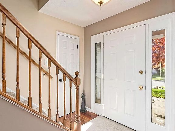 4th image of 5772 Clearfield Ln
