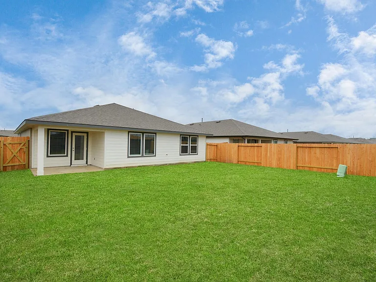 7731 Suffolk Valley Ln — Photo 9