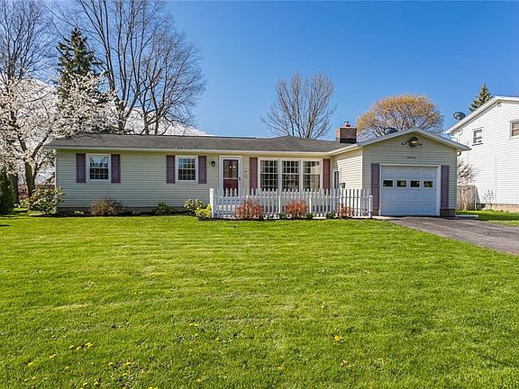 4th image of 26 Jennie Ln
