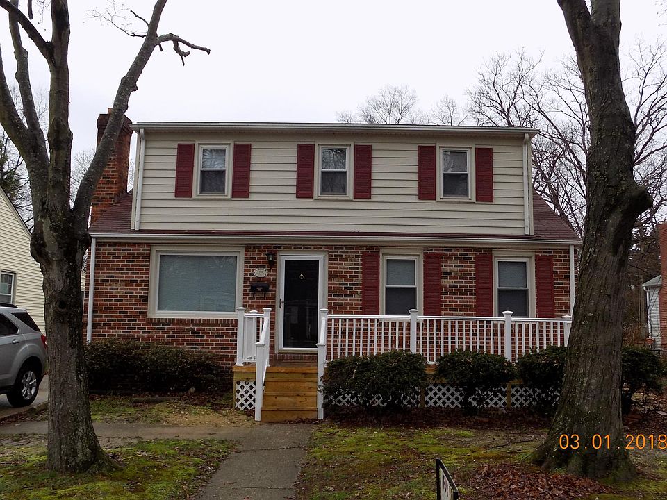 1st image of 104 E Beal St