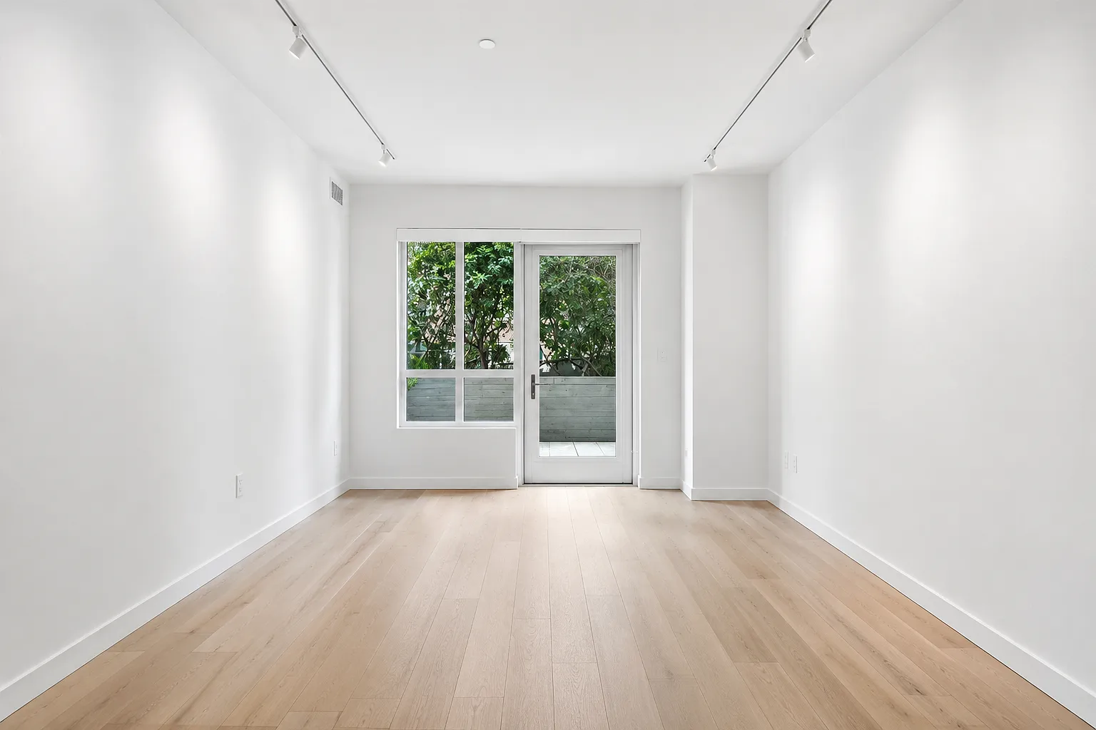 1 bed, 833 sqft, $6,495 — Photo 4