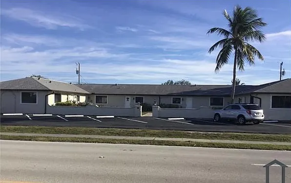 3715 Country Club Blvd #A — Photo 3