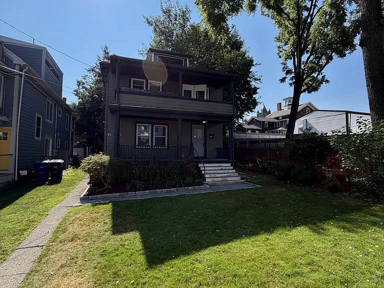 27 Central Rd — Photo 17
