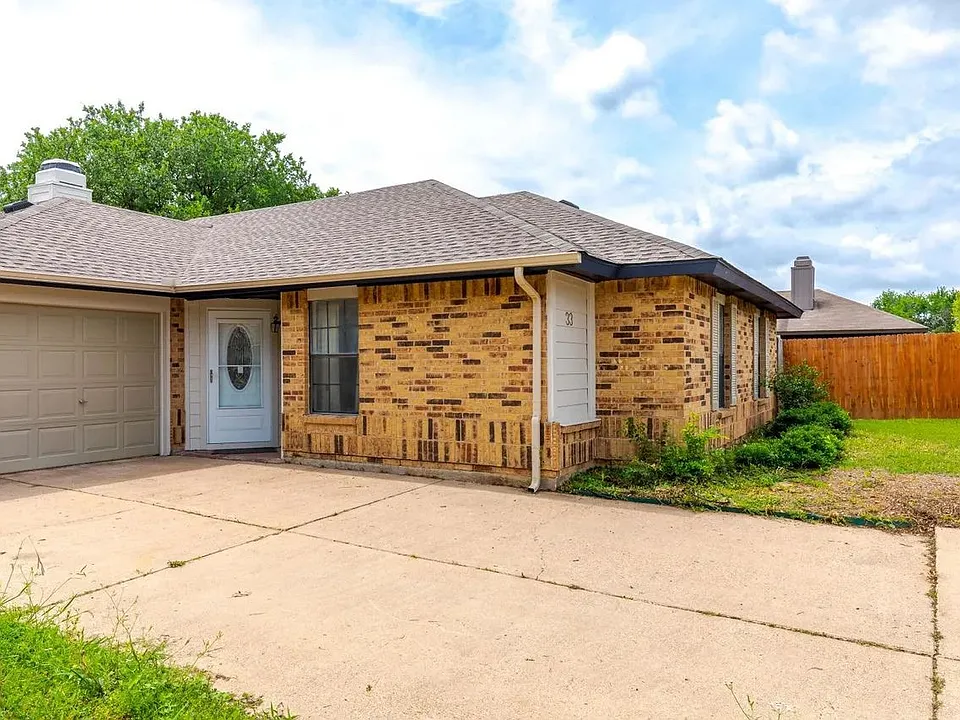 33 Crockett Ct