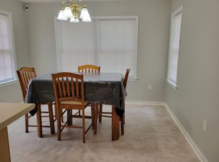 12133 Brookview Dr, Midlothian, VA 23112