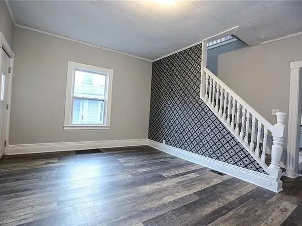 51 Woodlawn St #2, Rochester, NY 14607