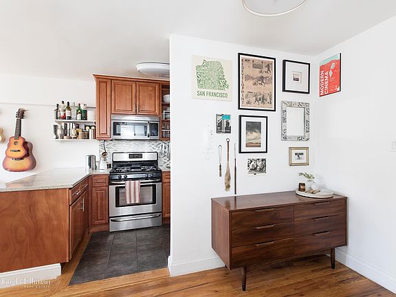 4th image of 495 E 7th St APT 5K