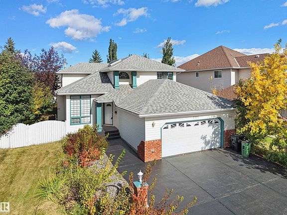 2nd image of 2908 44a Ave NW