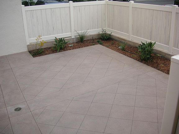 5th image of 2004 Fortuna Ave