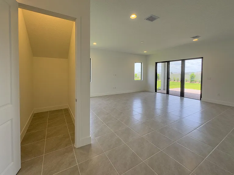 5286 Nevola Ave — Photo 3