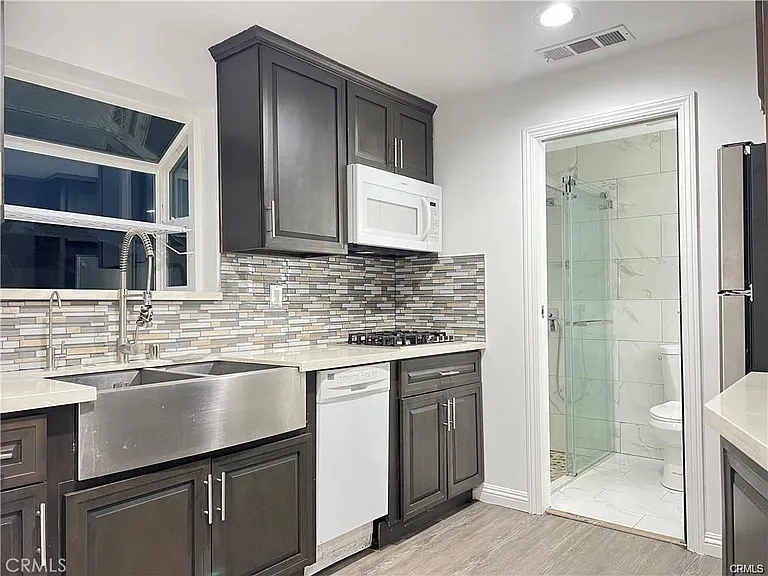 3148 Wilson Way — Photo 6