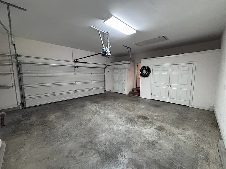 420 Lake Forest Dr SE — Photo 13