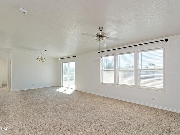 5th image of 465 E Mayflower St
