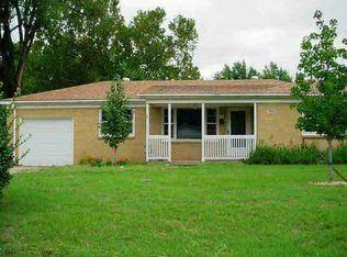 732 Anita Dr, Haysville, KS 67060