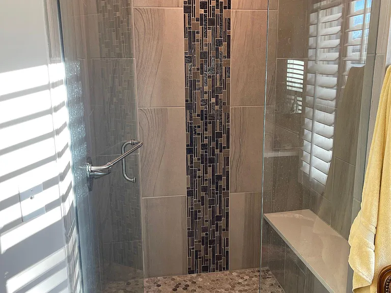 24 NE Normandy Ln — Photo 16