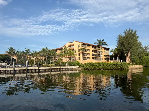 1036 Us Highway 1 APT 221, North Palm Beach, FL 33408