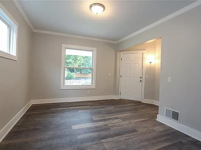 425 Gregory St #1 — Photo 1