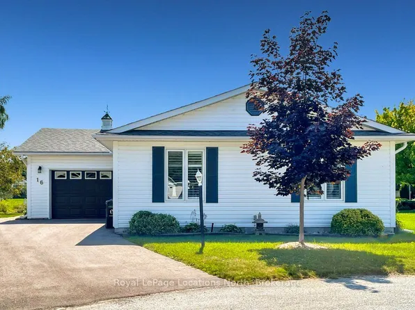 16 Atlantic Ave, Wasaga Beach, ON L9Z 3A8