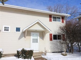 4967 Tuscarora Rd, Niagara Falls, NY 14304