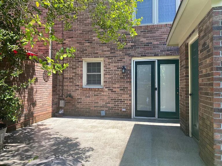 132 Durwood Rd #H — Photo 12