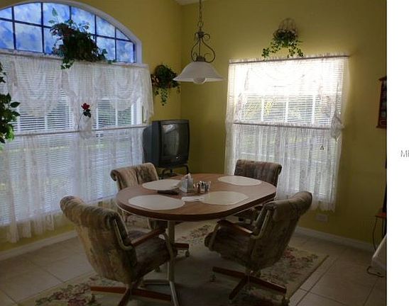 5th image of 474 Ashton Dr