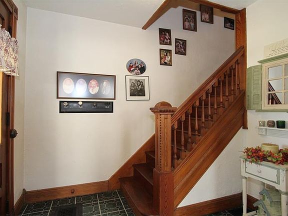 3rd image of 408 S 4th St