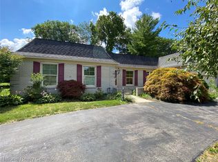 6873 Post Oak Dr, West Bloomfield, MI 48322